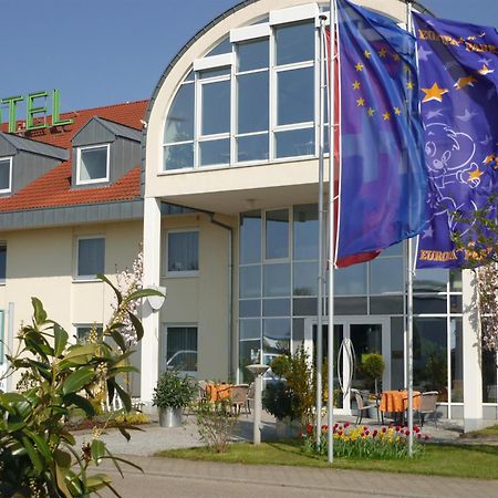 Hotel Sunparc - Shuttle Zum Europa-Park Rust 4Km & Rulantica 2Km Ringsheim Exterior photo