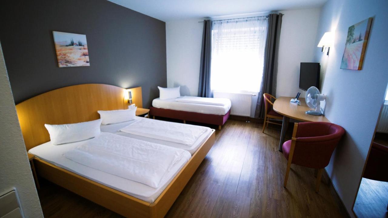 Hotel Sunparc - Shuttle Zum Europa-Park Rust 4Km & Rulantica 2Km Ringsheim Exterior photo