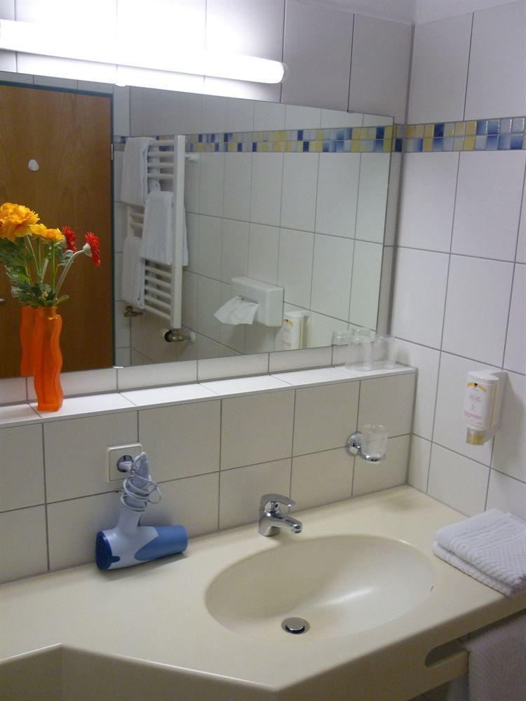Hotel Sunparc - Shuttle Zum Europa-Park Rust 4Km & Rulantica 2Km Ringsheim Exterior photo